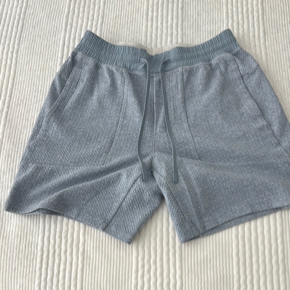Men's Lululemon Blue Gray Shorts